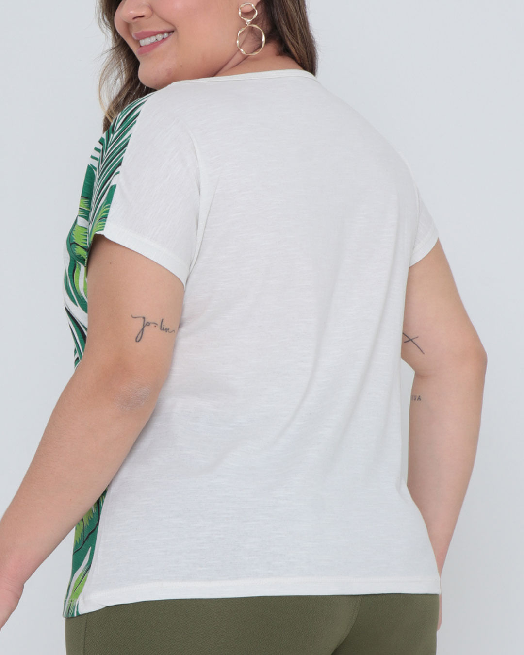 Blusa-3281-Fundo-Nude---Off-White-Floral