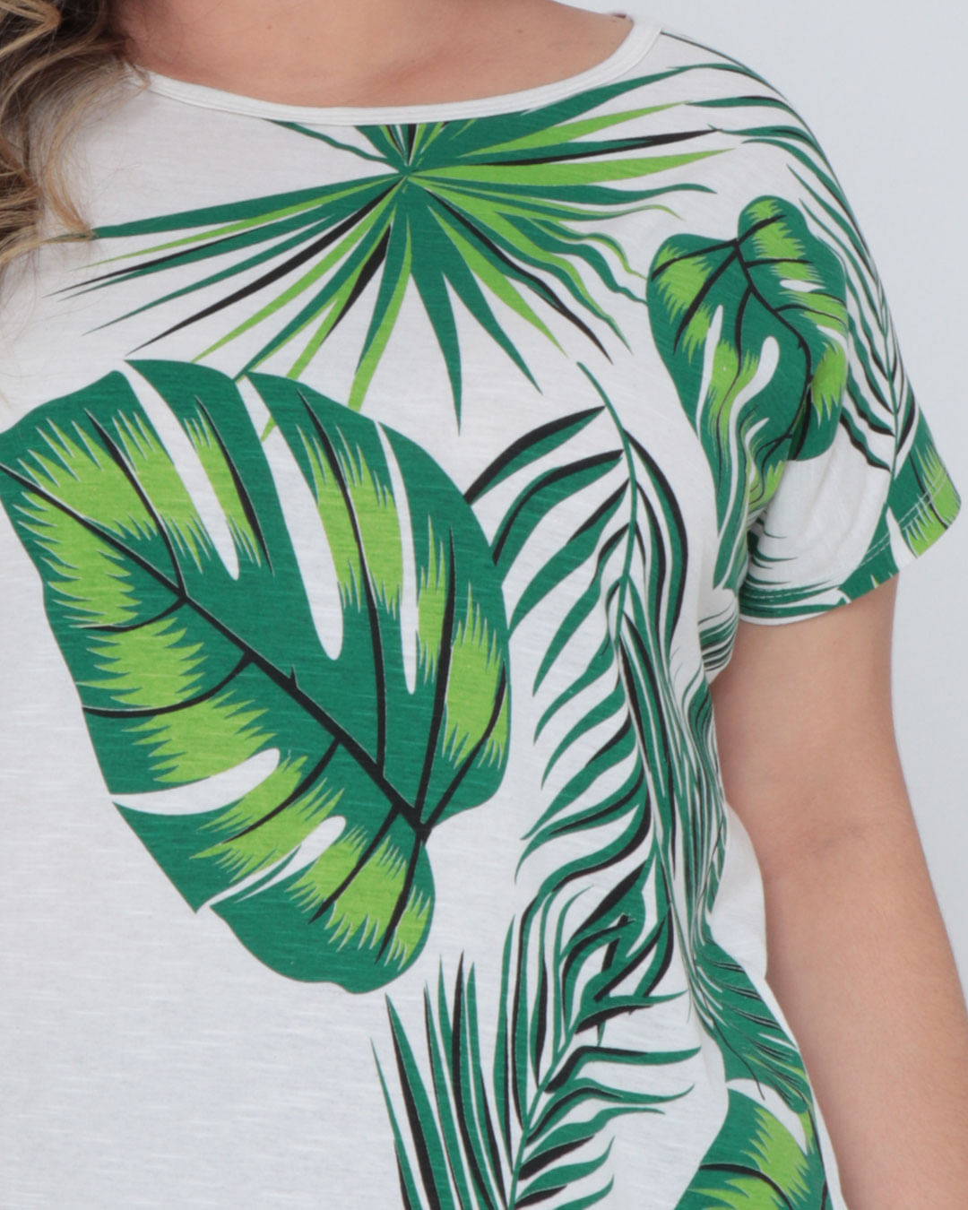 Blusa-3281-Fundo-Nude---Off-White-Floral