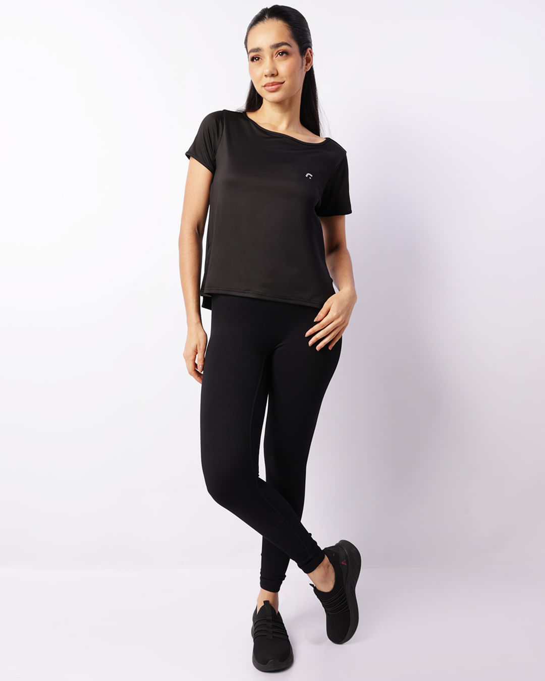 Blusa-240572-Mc-Decote-V---Preto