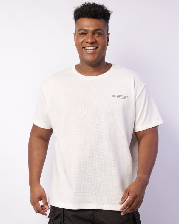 Camiseta Plus Size Masculina Texturizada Estampada Off White G3