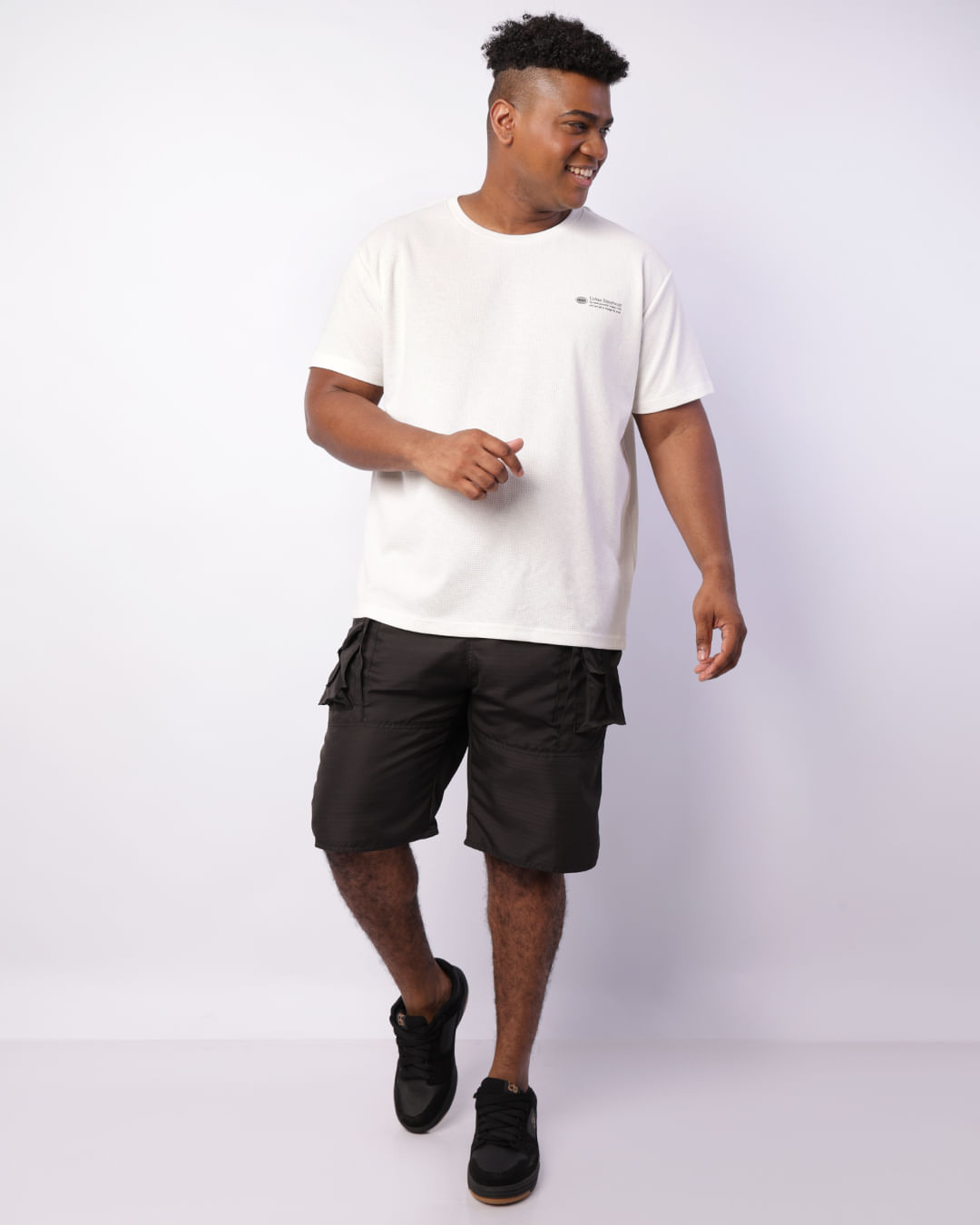 Camiseta-0401629-Urban-Quadri-Off-Plus---Off-White