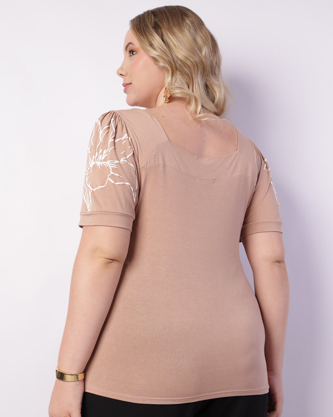 Blusa-Sp359-Csilk-Mg-Decote-Quadrad---Bege