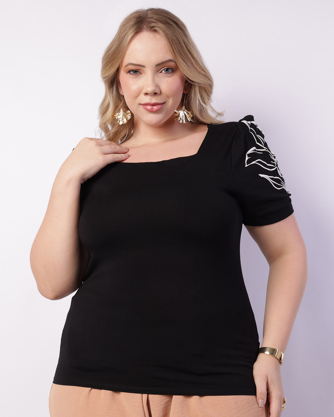 Blusa-Sp359-Csilk-Mg-Decote-Quadrad---Preto