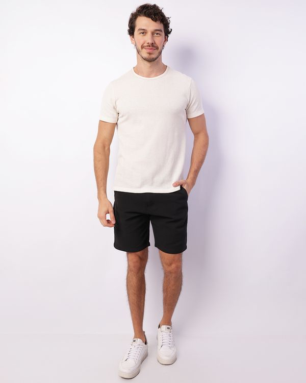 Bermuda Masculina Sarja Reta Texturizada Bolsos Preto 46