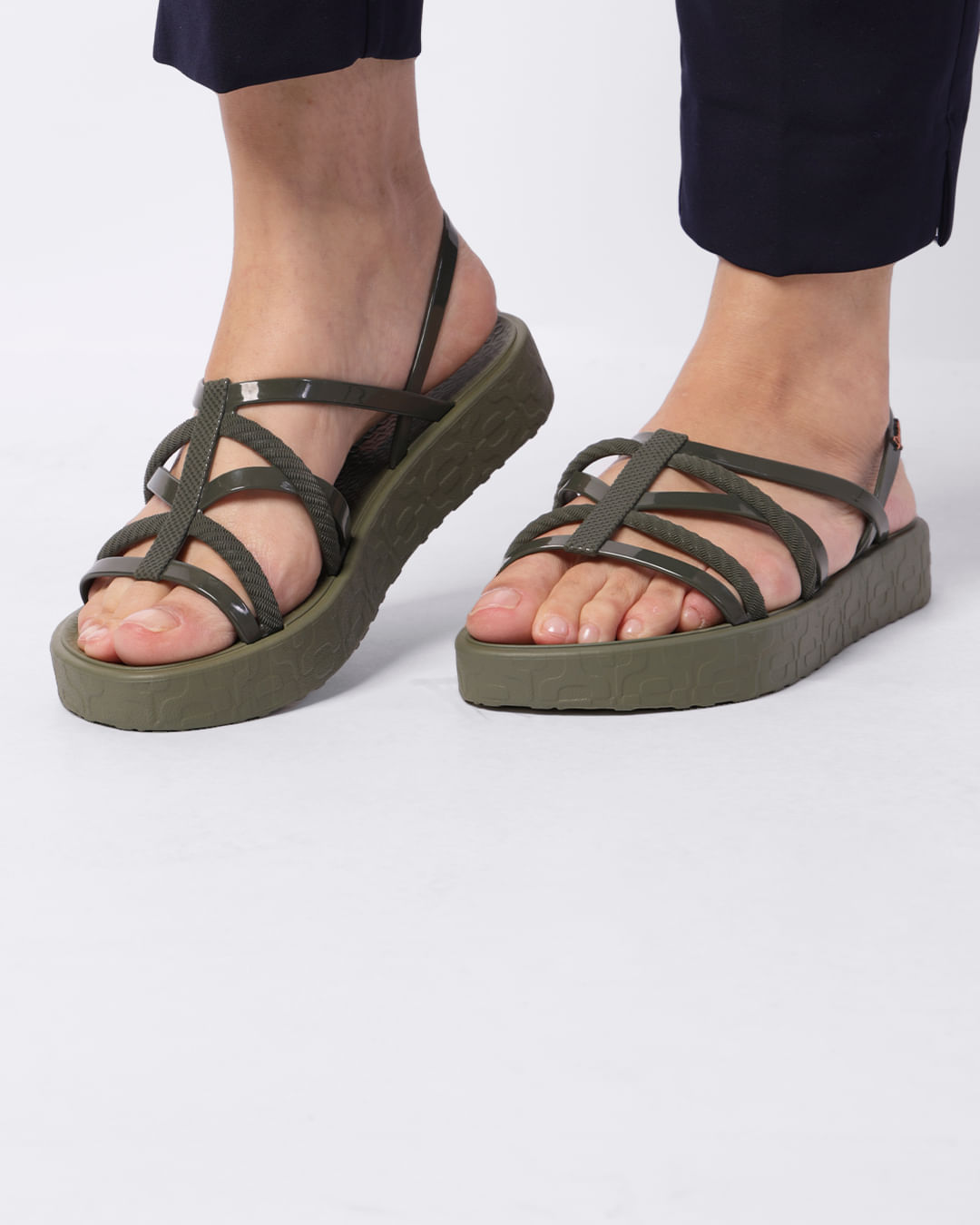 San-27238-Bh331-Verde-Diver-Flat---Verde