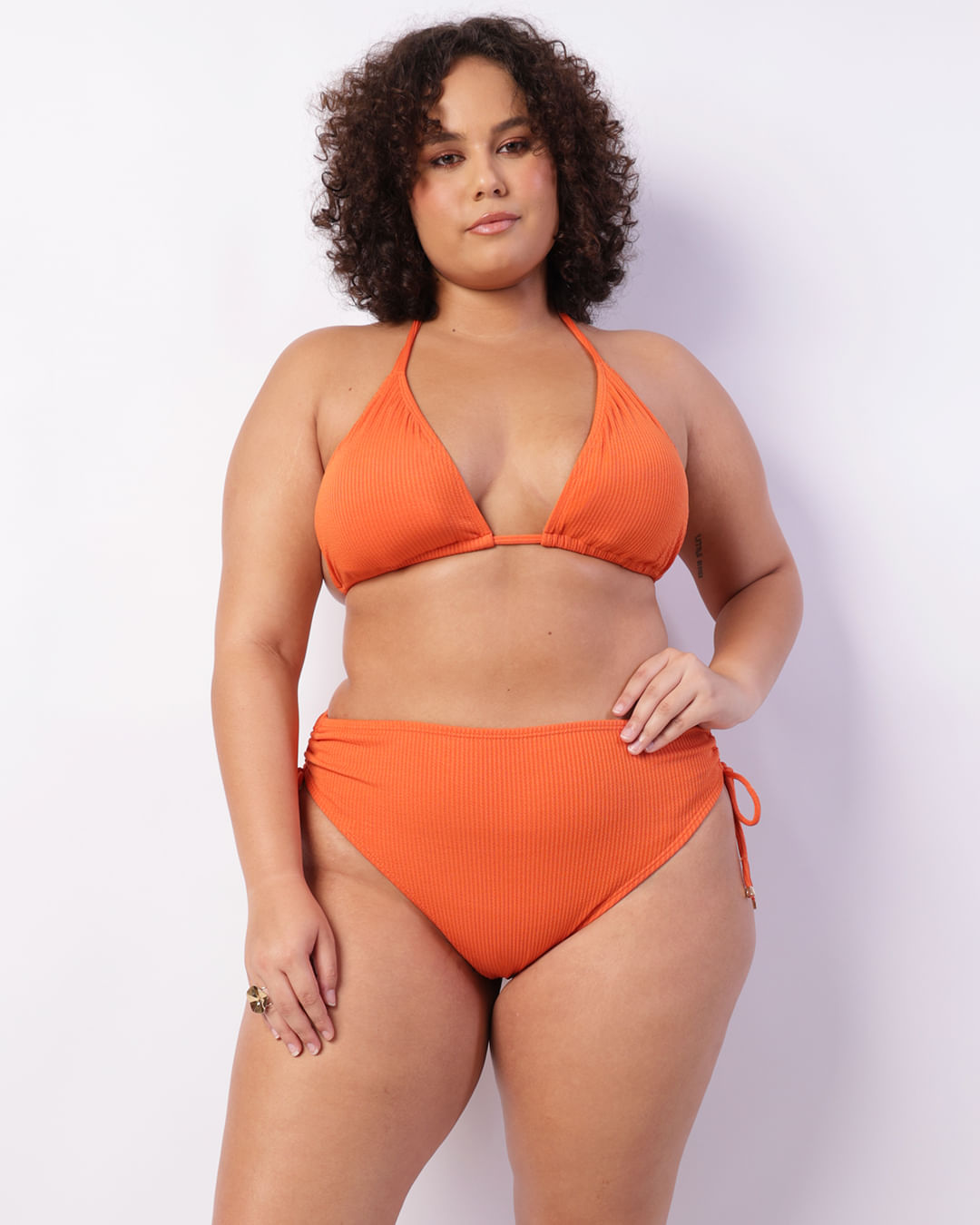 Calc-Tg-Text-Colisset-Lateral-5596---Laranja