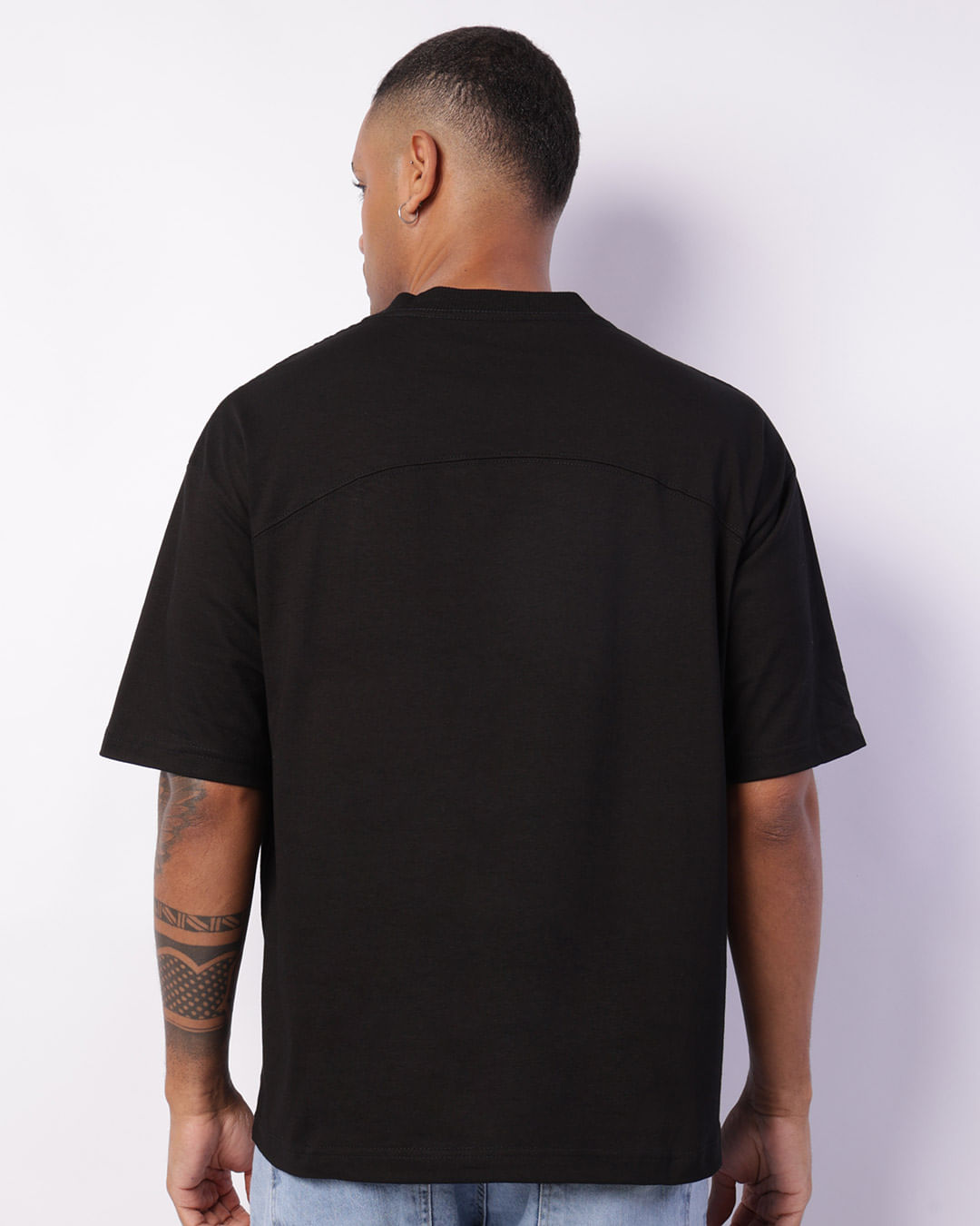 Camiseta-Over-Rec-Nas-Costas-R-416-Pto---Preto