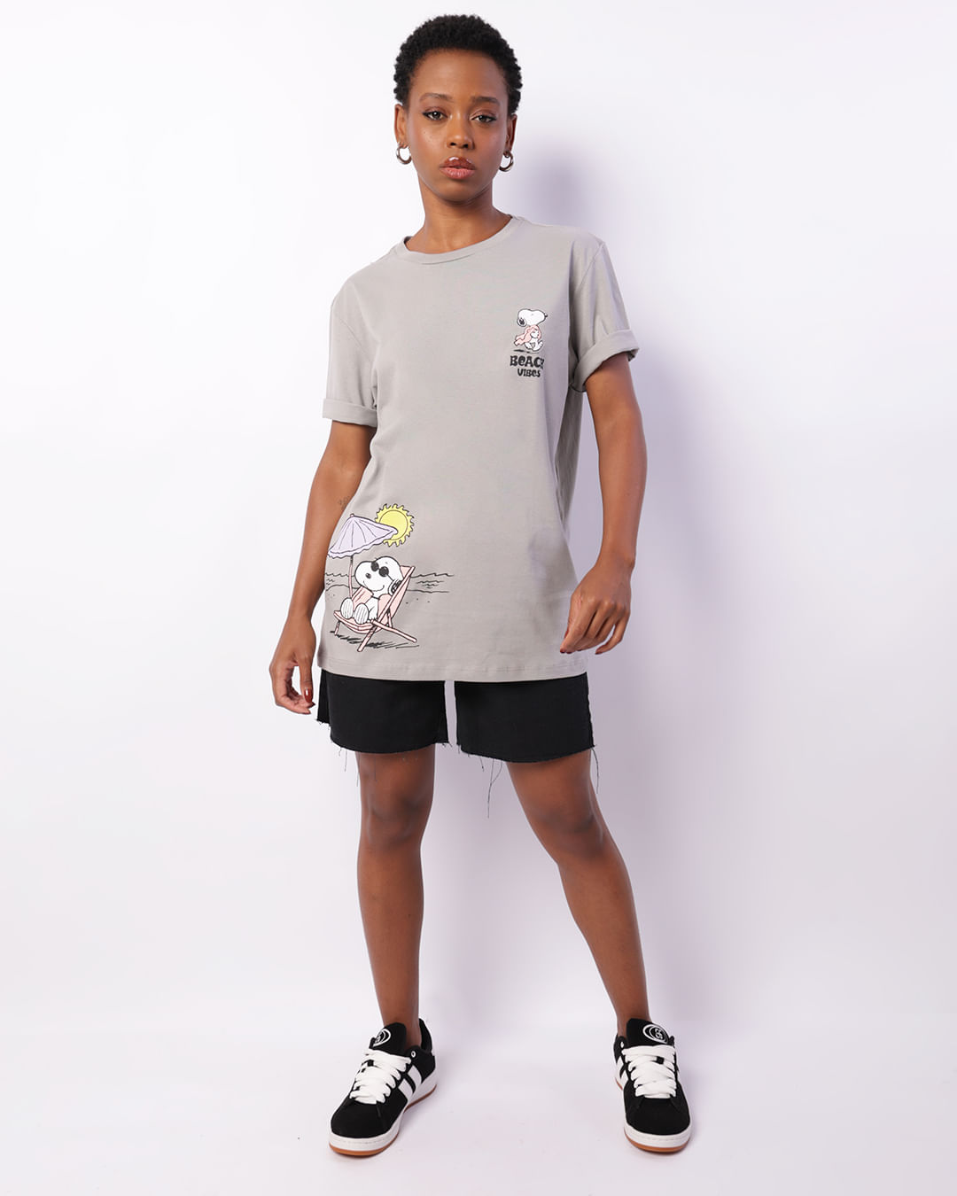 Camiseta-Mc-0401743-Snoopy-Pg---Cinza