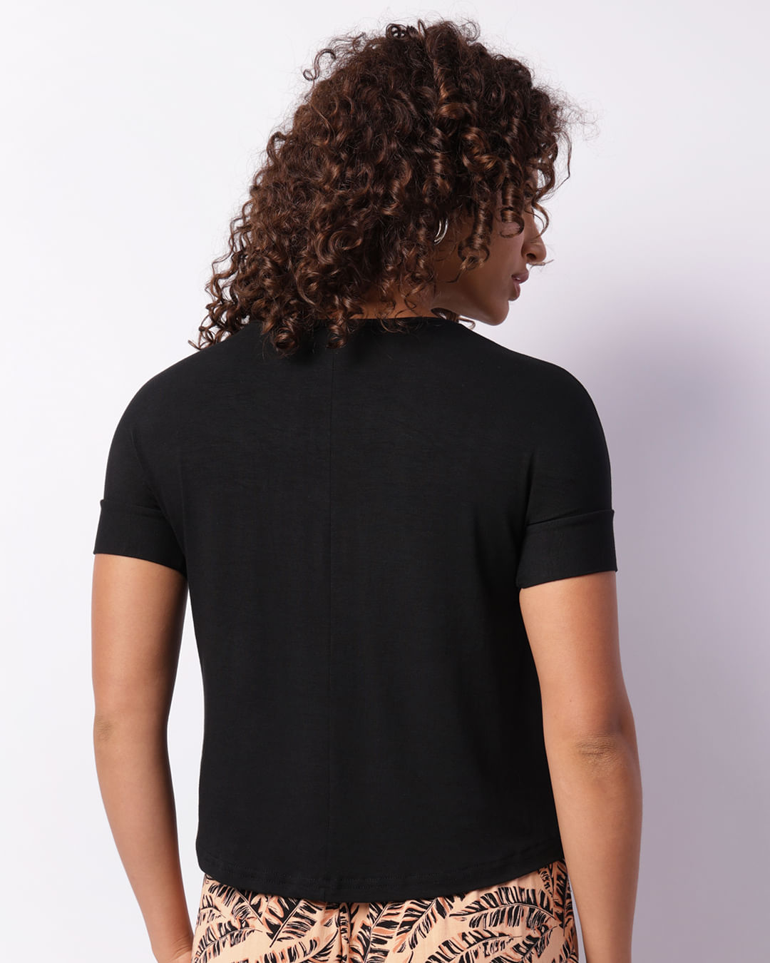 Blusa-Ampla-Barra-Manga-33354---Preto