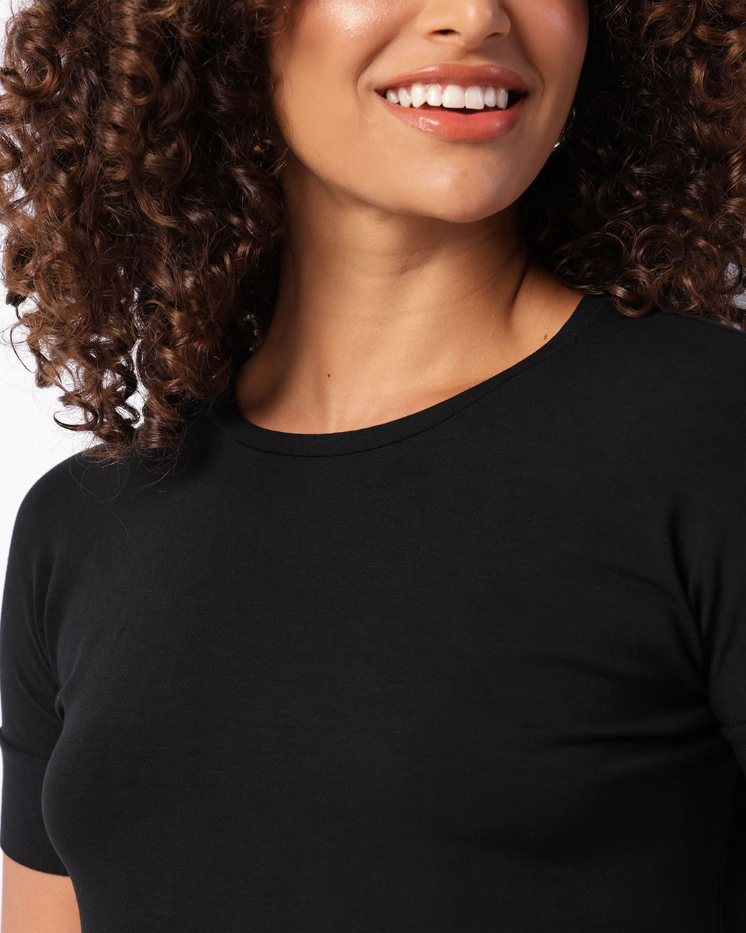 Blusa-Ampla-Barra-Manga-33354---Preto