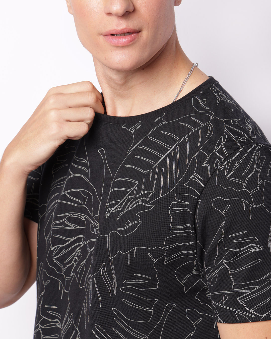 Cta-4m051-Pto-Folhas---Preto-Floral