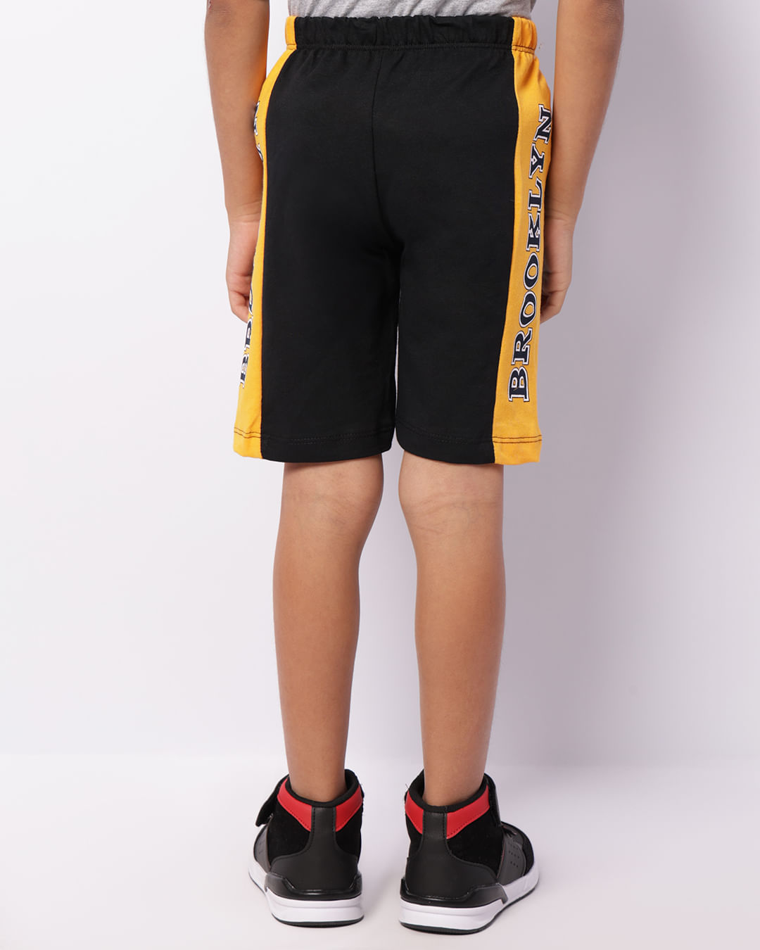 Bermuda-Rec-Lateral-48---Preto