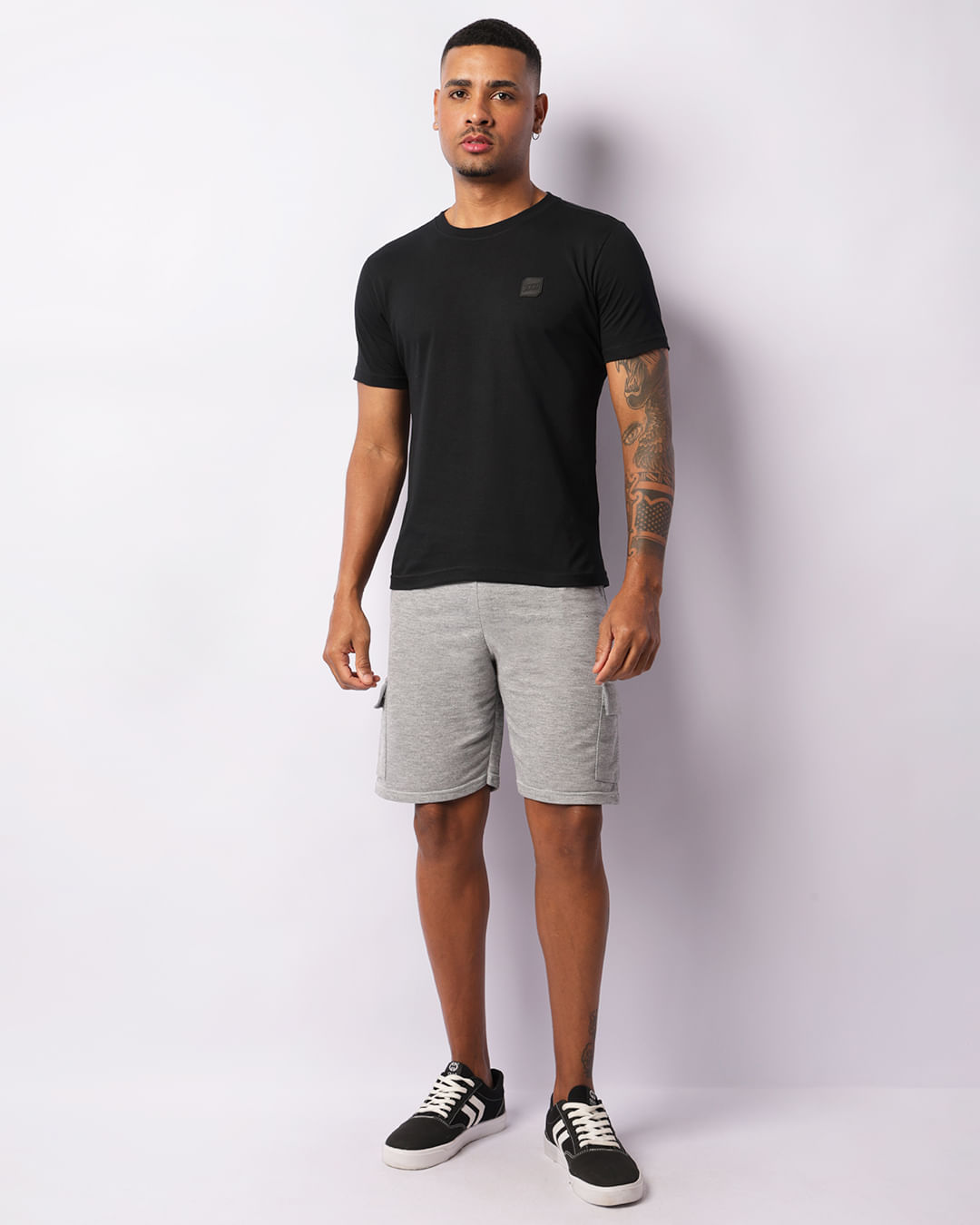Camiseta-Basic--P1--Mc--E4132-Pgg---Preto