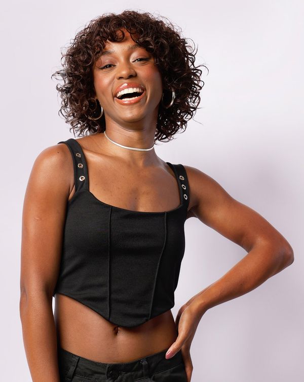 Regata Feminina Cropped Argolas Na Alça Preta M