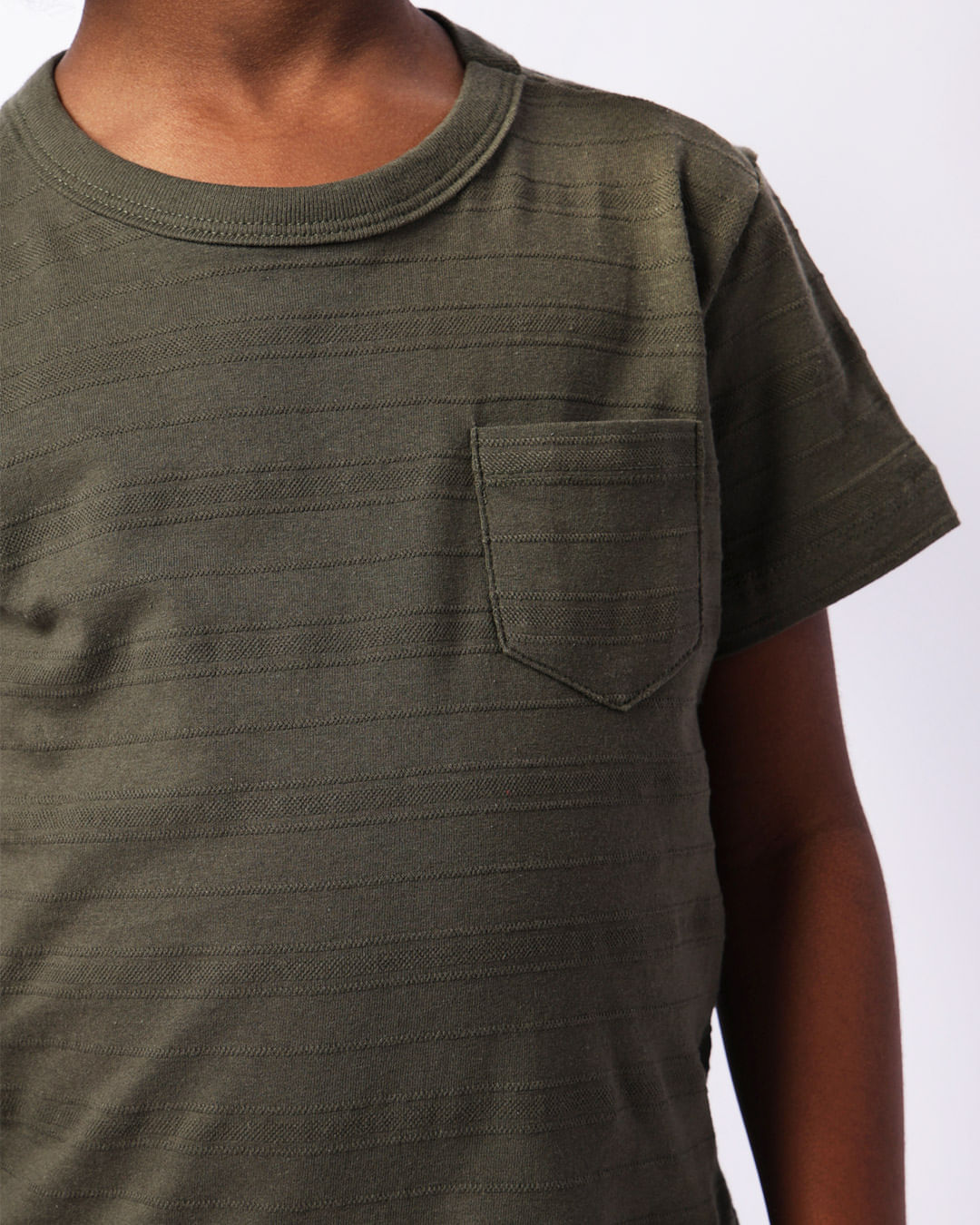 Camiseta-0400976-Mc-M-48-Verde-Selva---Verde-Escuro