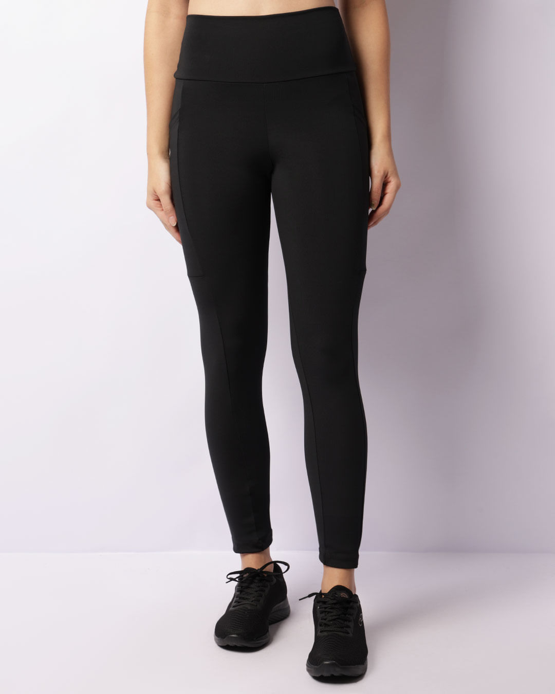Legging-Recorte-Lateral-E-Bolso-4067-2---Preto