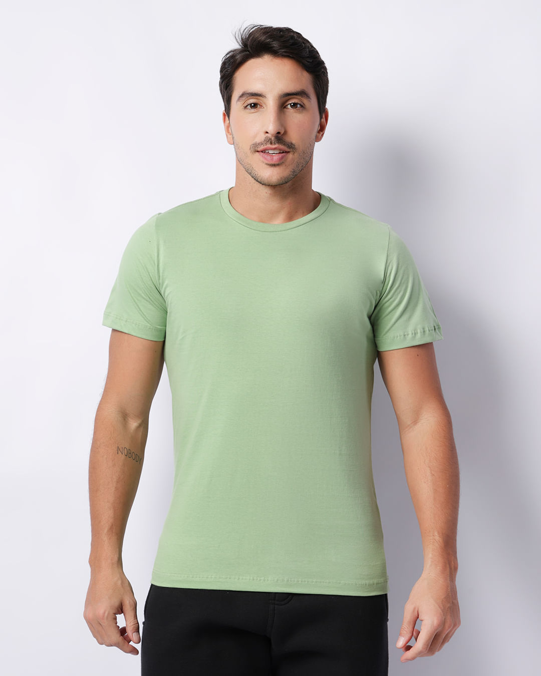 Camiseta-Basic-Gc-Ref-810-Green-Claro---Verde-Claro