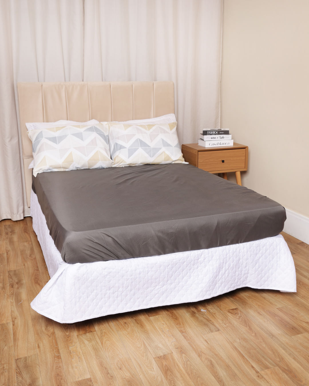 Jg-De-Cama-Queen-3-Pcs-Etnico---Cinza-Listrado