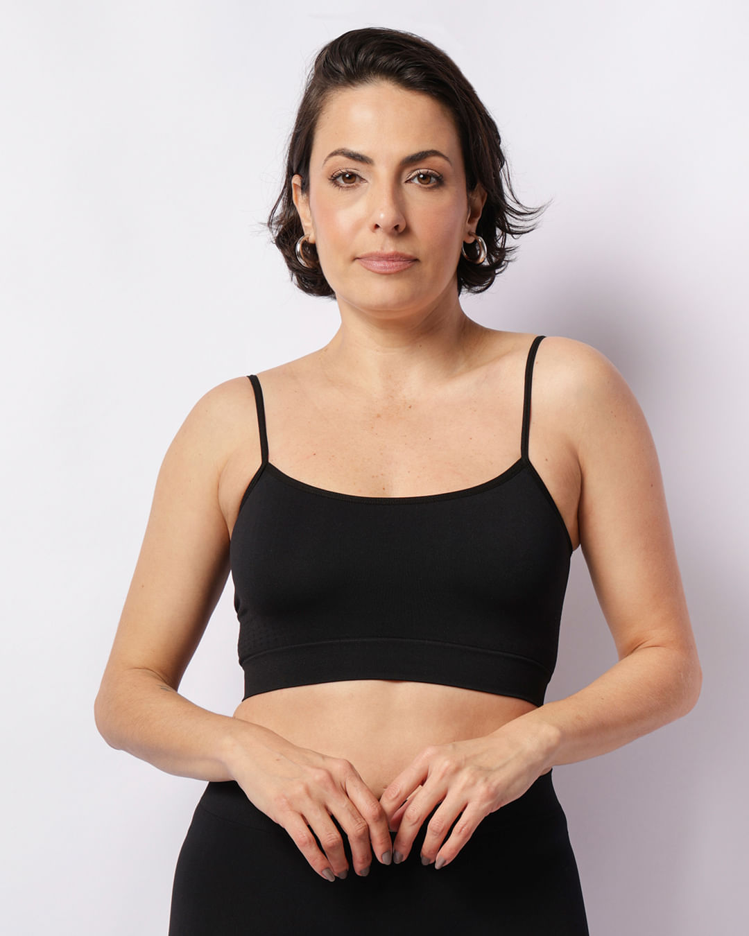 Top-Sem-Costura-Alca-Fina-5802---Preto