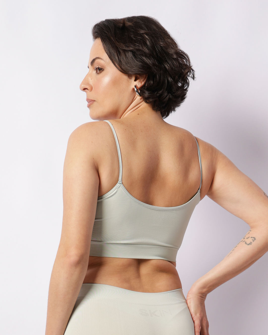 Top-Sem-Costura-Alca-Fina-5802---Verde