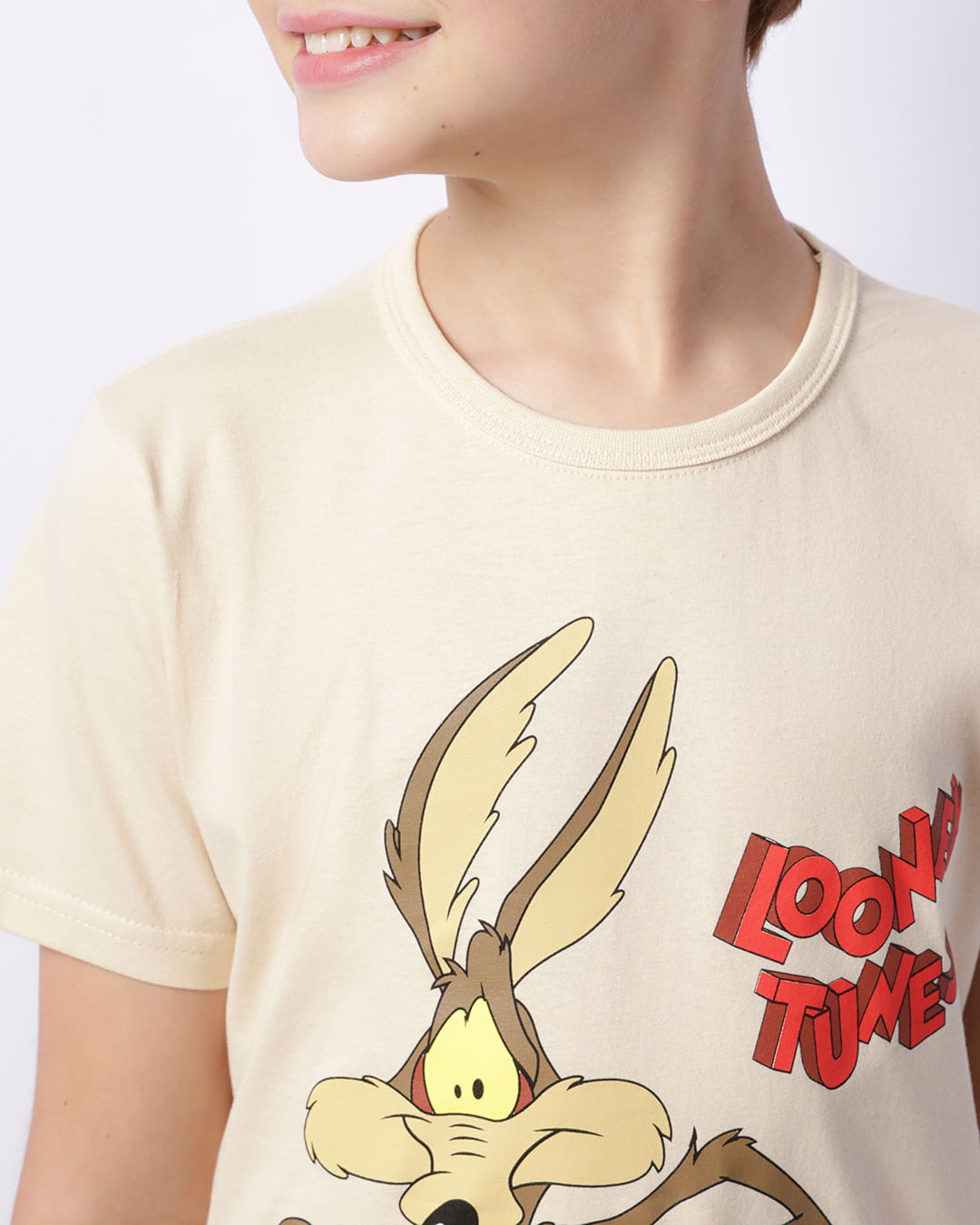 Camiseta-T36128-Mc-M-1016-Looney-T---Bege-Claro