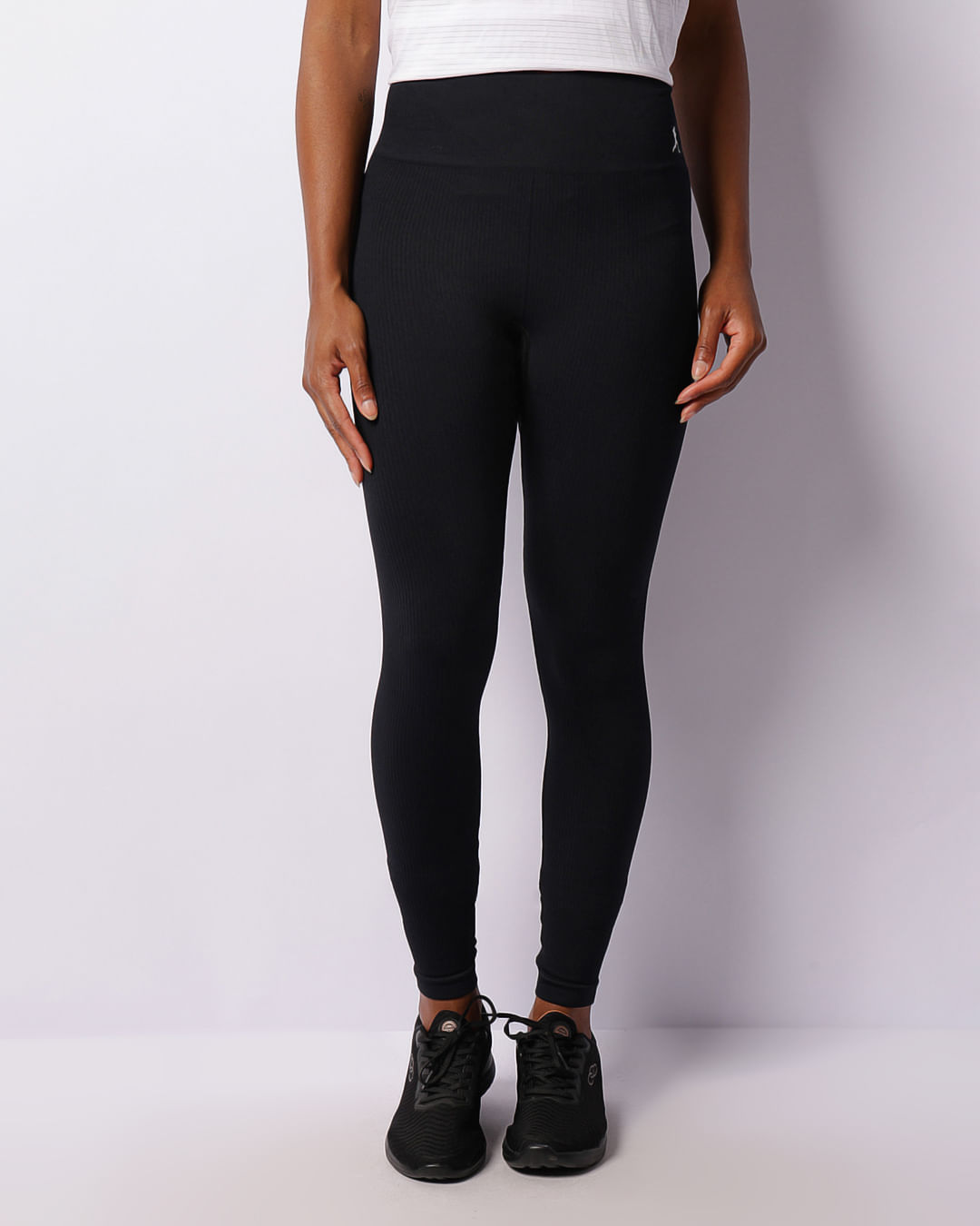 Legging-Breed-Fit-Canelado-Seamless10526---Preto