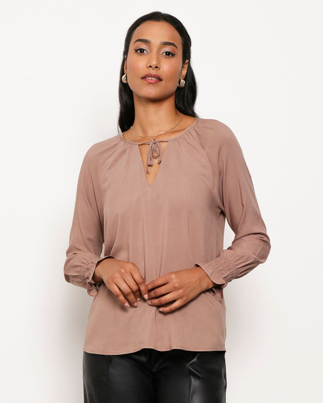 Blusa-430187-Tec-Plano-Estamp.-Lisa---Marrom-Medio