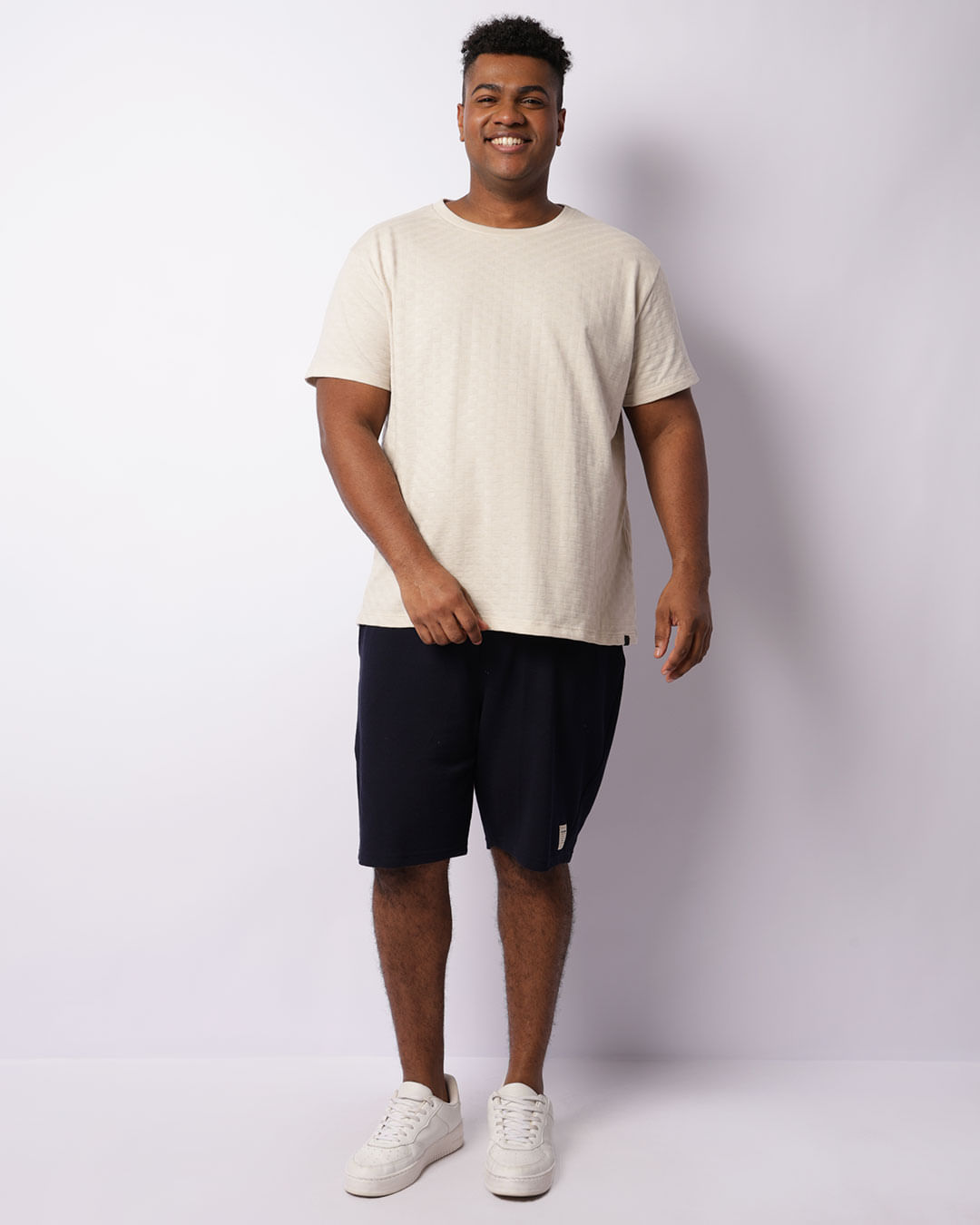 Camiseta-Quadriculada-Areia-Plus---Bege