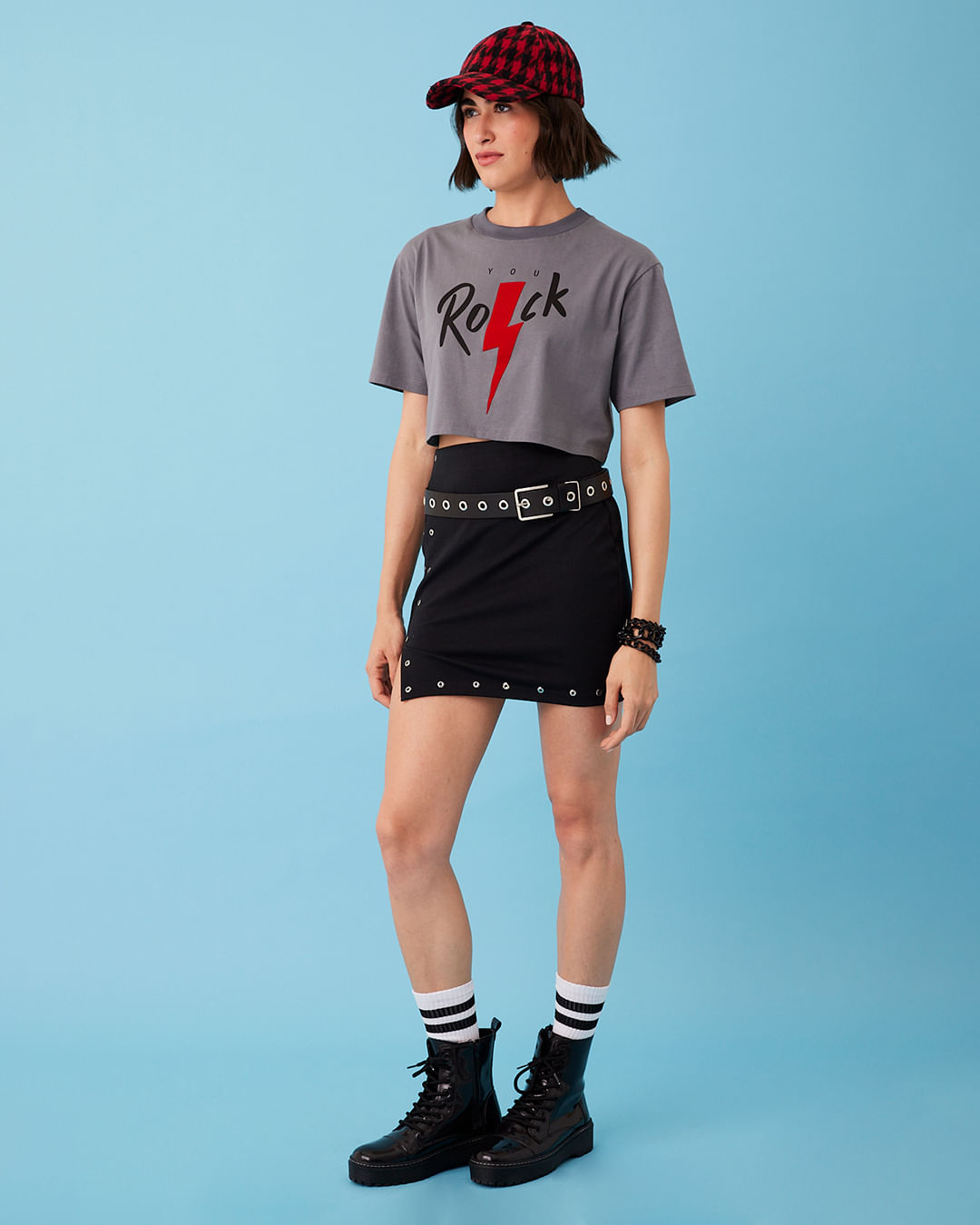 Cropped-Mc-Yourock-Pg-31077---Cinza