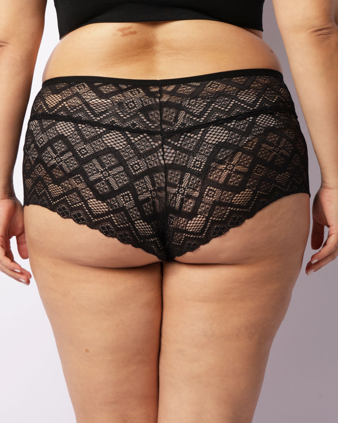 Calecon-Tg-Renda-Pto-1200665---Preto