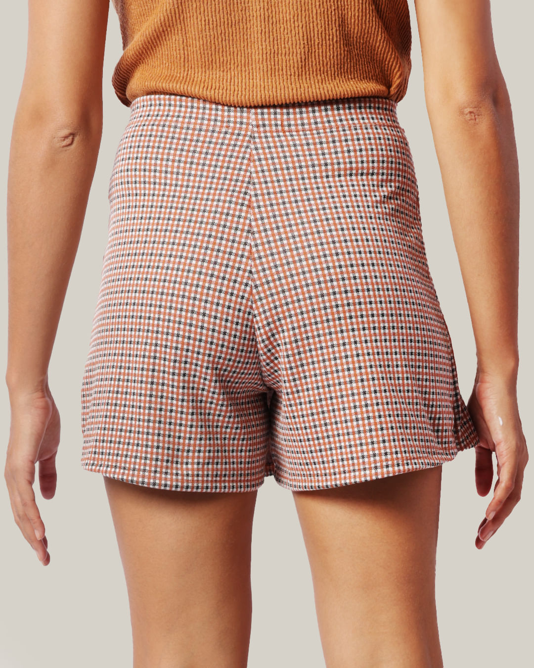 Short-Saia-T1939-Xadrez-Pgg---Marrom-Xadrez
