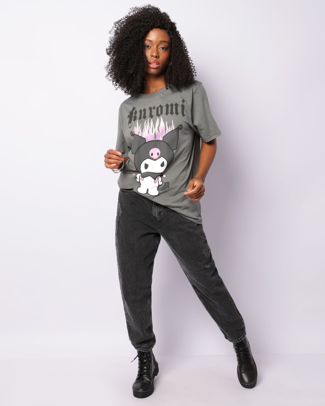 Camiseta-Mc-Pg-Over-Kuromi-Tral982---Cinza-Medio