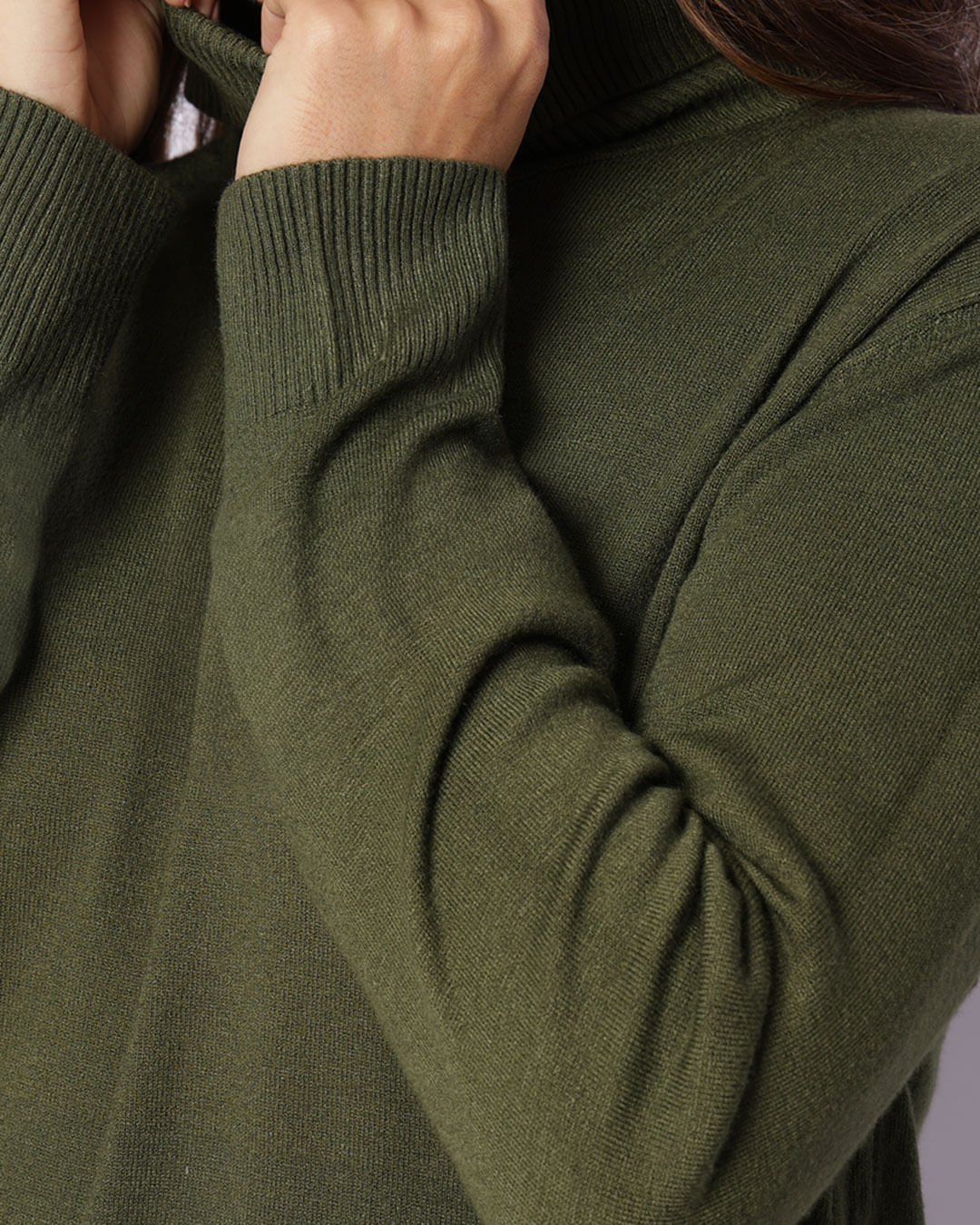 Tricot-G001-Gola-Alta-Virada---Verde-Escuro