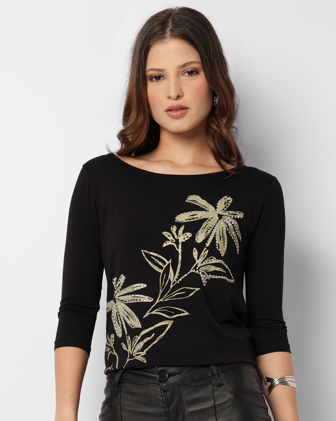 Blusa-78-Estampa-Localizada-Wt237---Preto