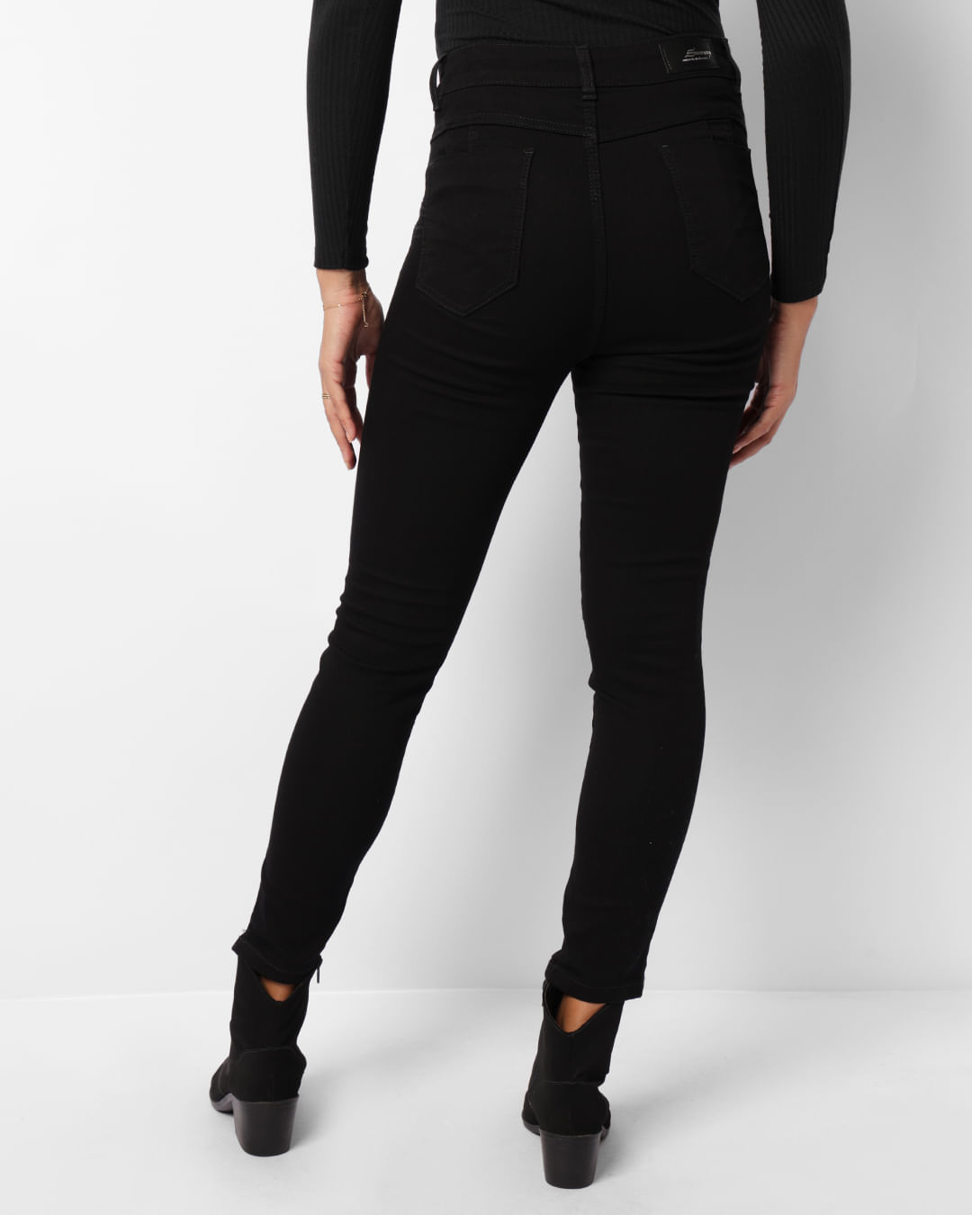 Calca-Black-Jeans-Levanta-Bumbum-275346---Preto