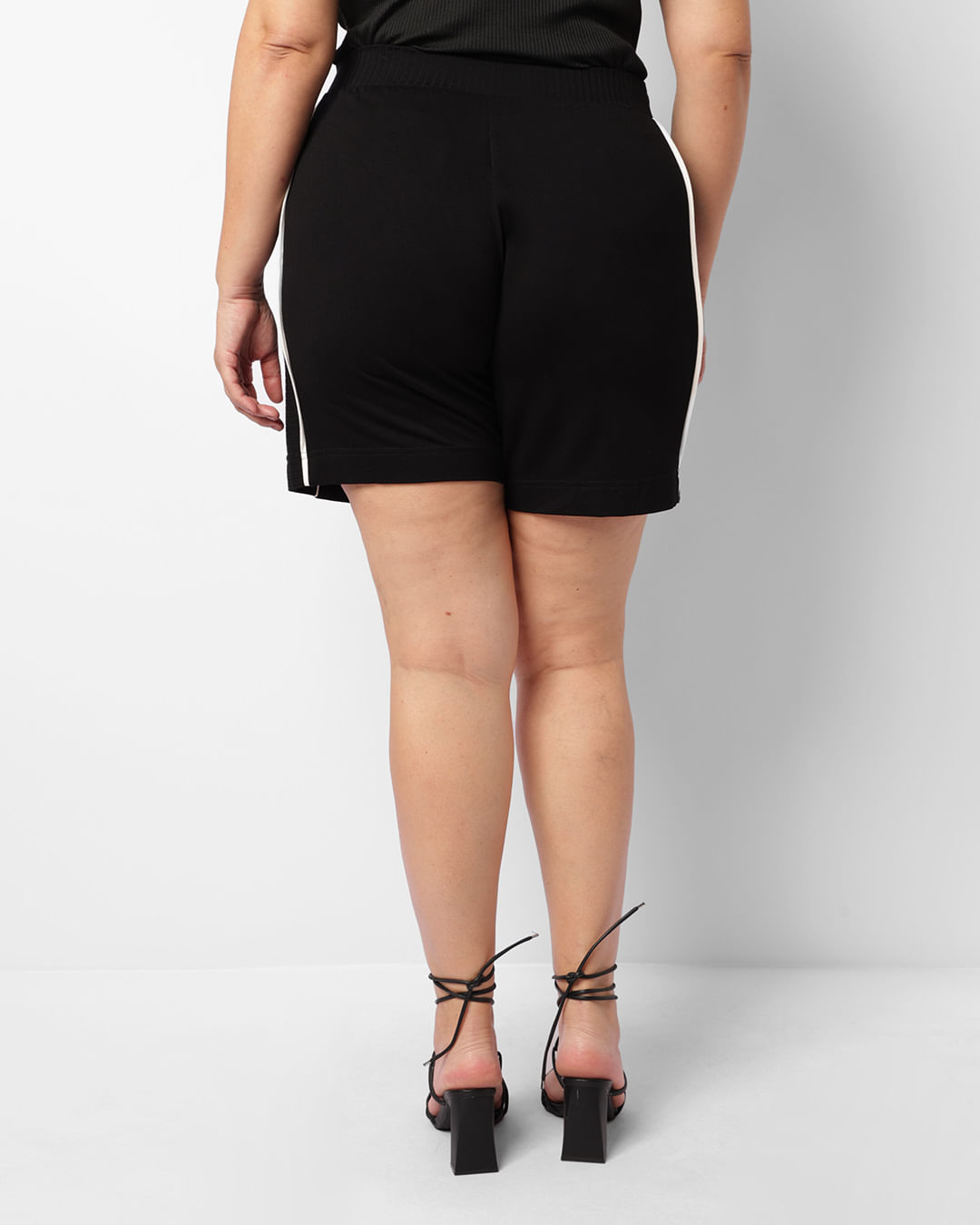 Shorts-S01353-Moletinho-Cfriso-Contrast---Preto