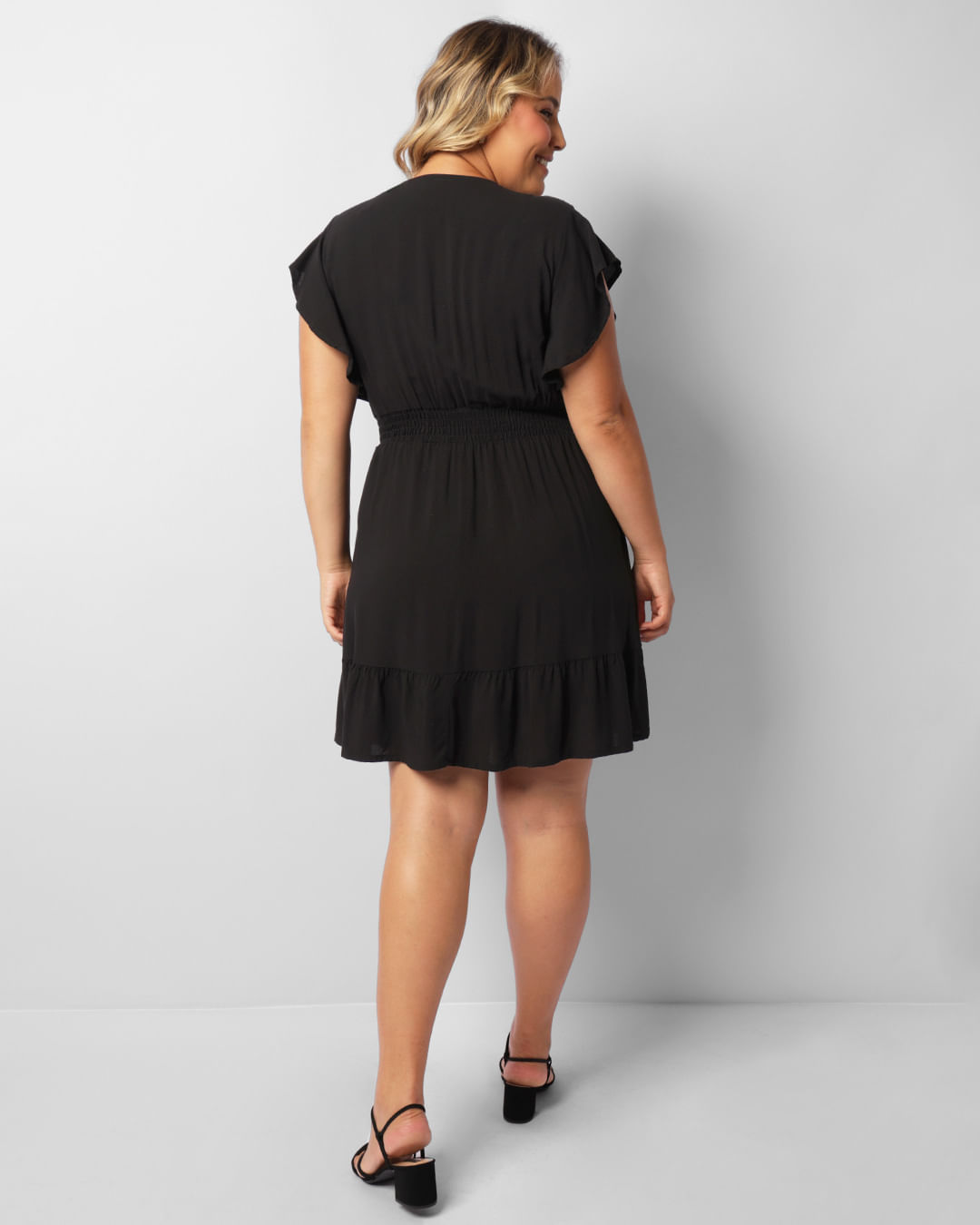 Vestido-9602pl-Curto-Mc-Cachequer-Liso---Preto
