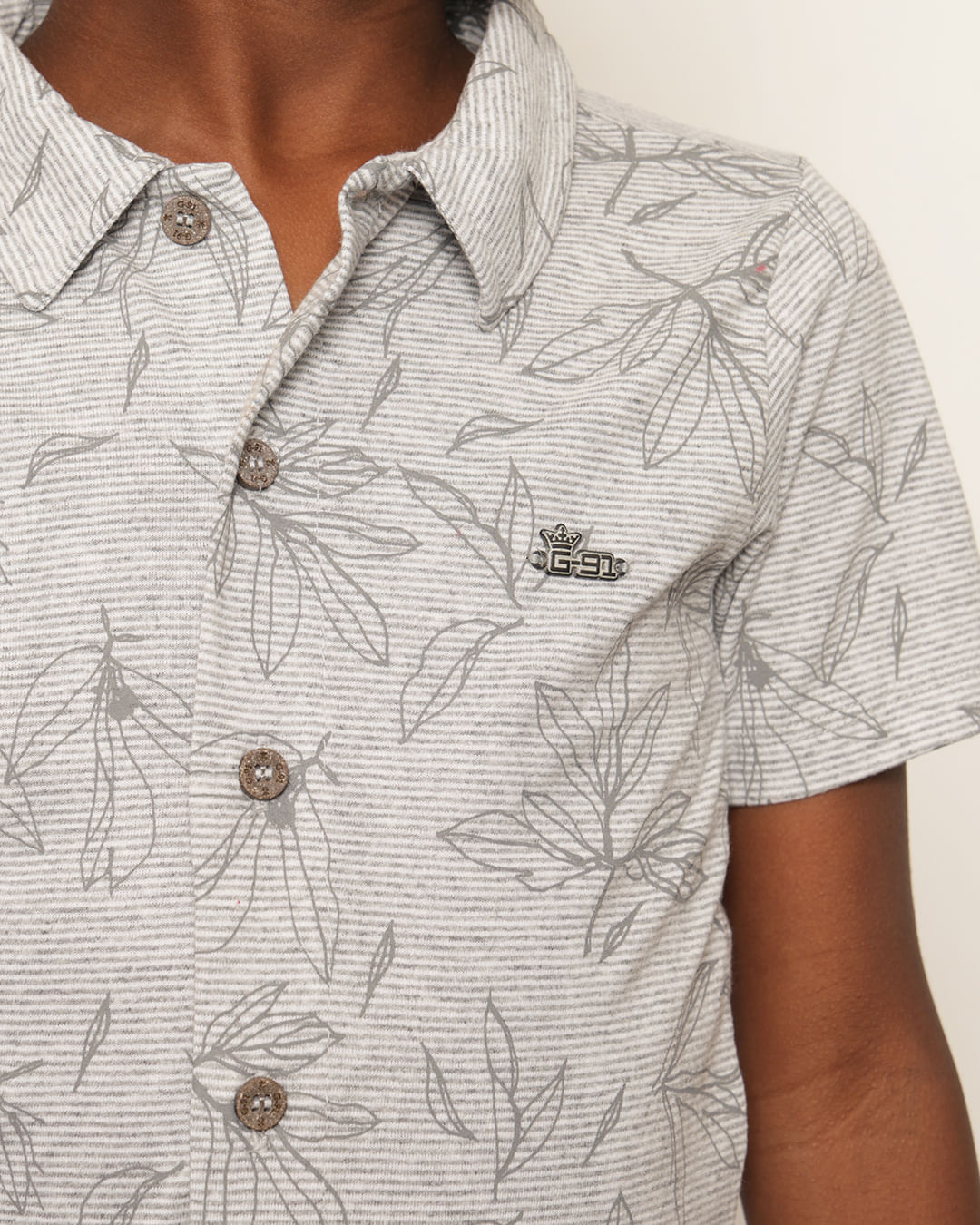 Camisa-2e088-Mc-M-48-Tropical---Cinza-Floral