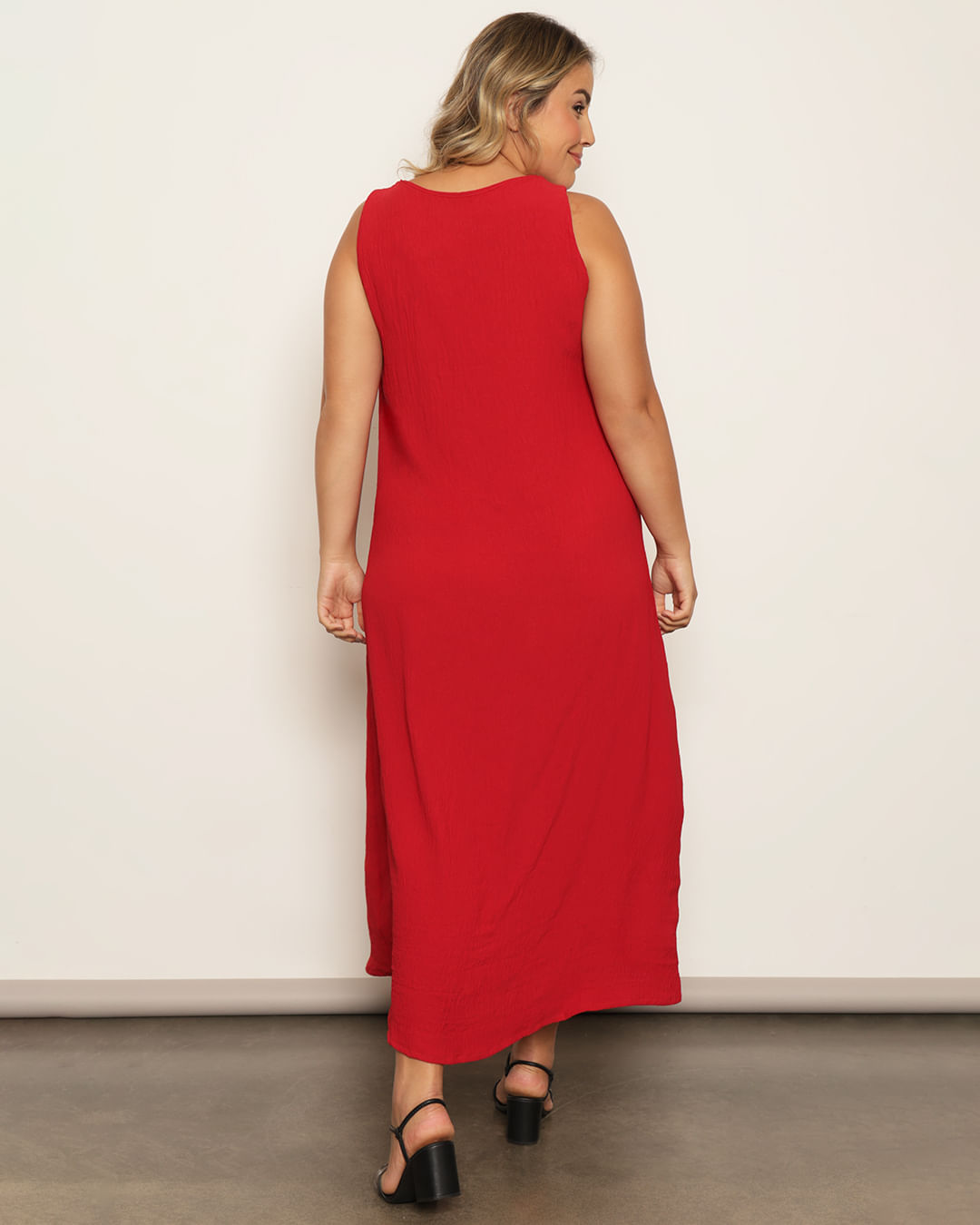 Vestido-0237pl-Regata-Dunas-Det-Botoes---Vinho