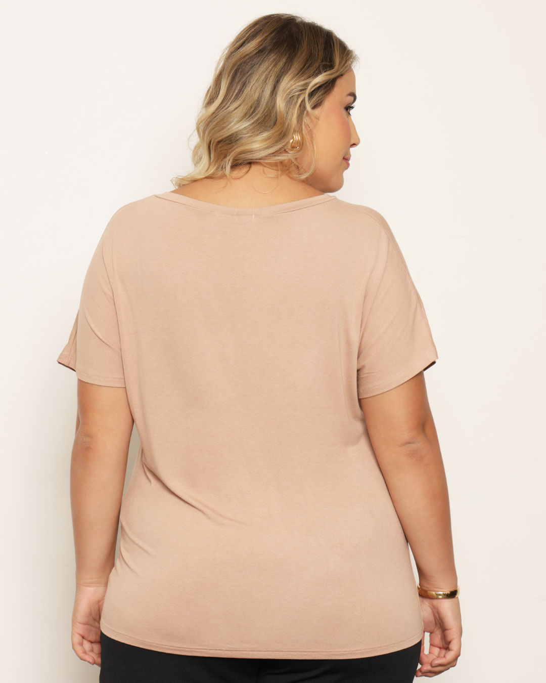 Blusa-Mc-Wp429-Silk-Localiz-Golden-Days---Bege-Medio