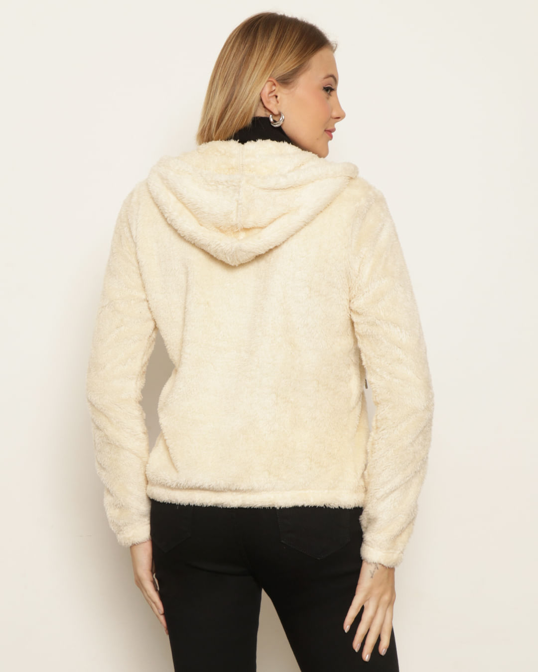 Blusa-Pelinho-Creme-210406---Bege-Claro