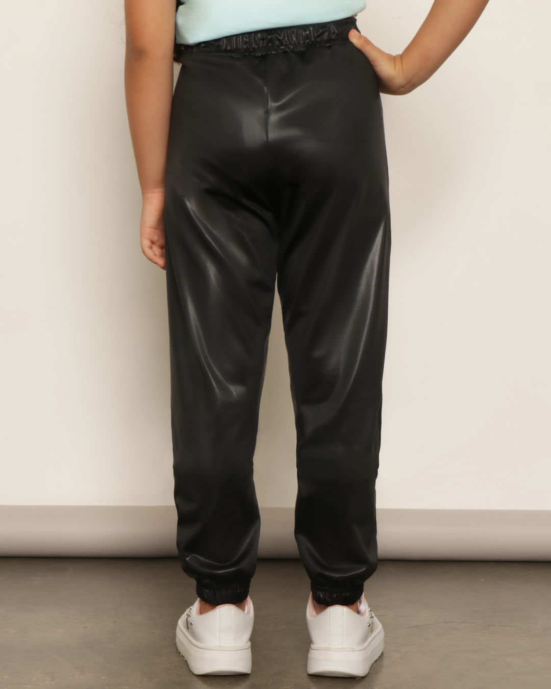 Calca-Tra1845-Jogger-Cirre--F-410---Preto