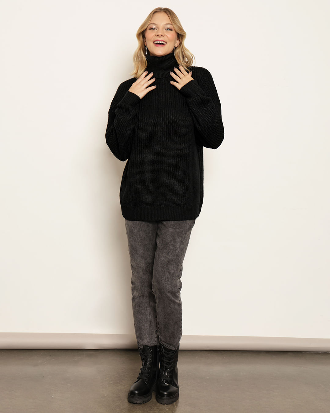 Tricot-Alongado-Gola-Alta-Preto-8619---Preto