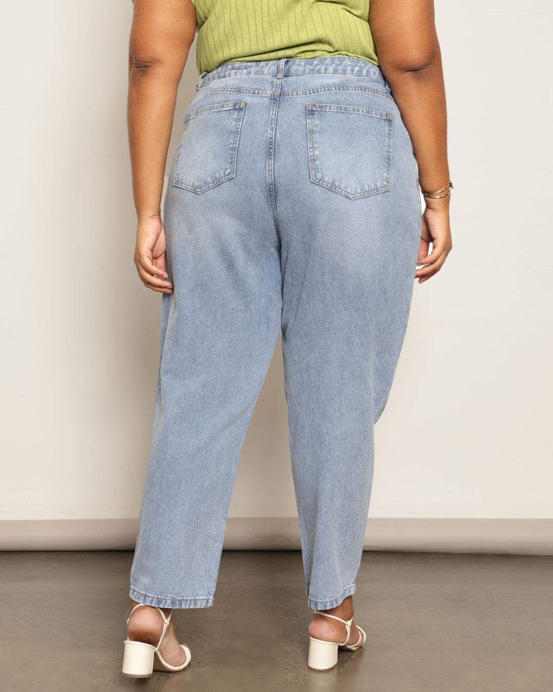 Calca-Jeans-Mom--Brilhos-6730079---Blue-Jeans-Claro