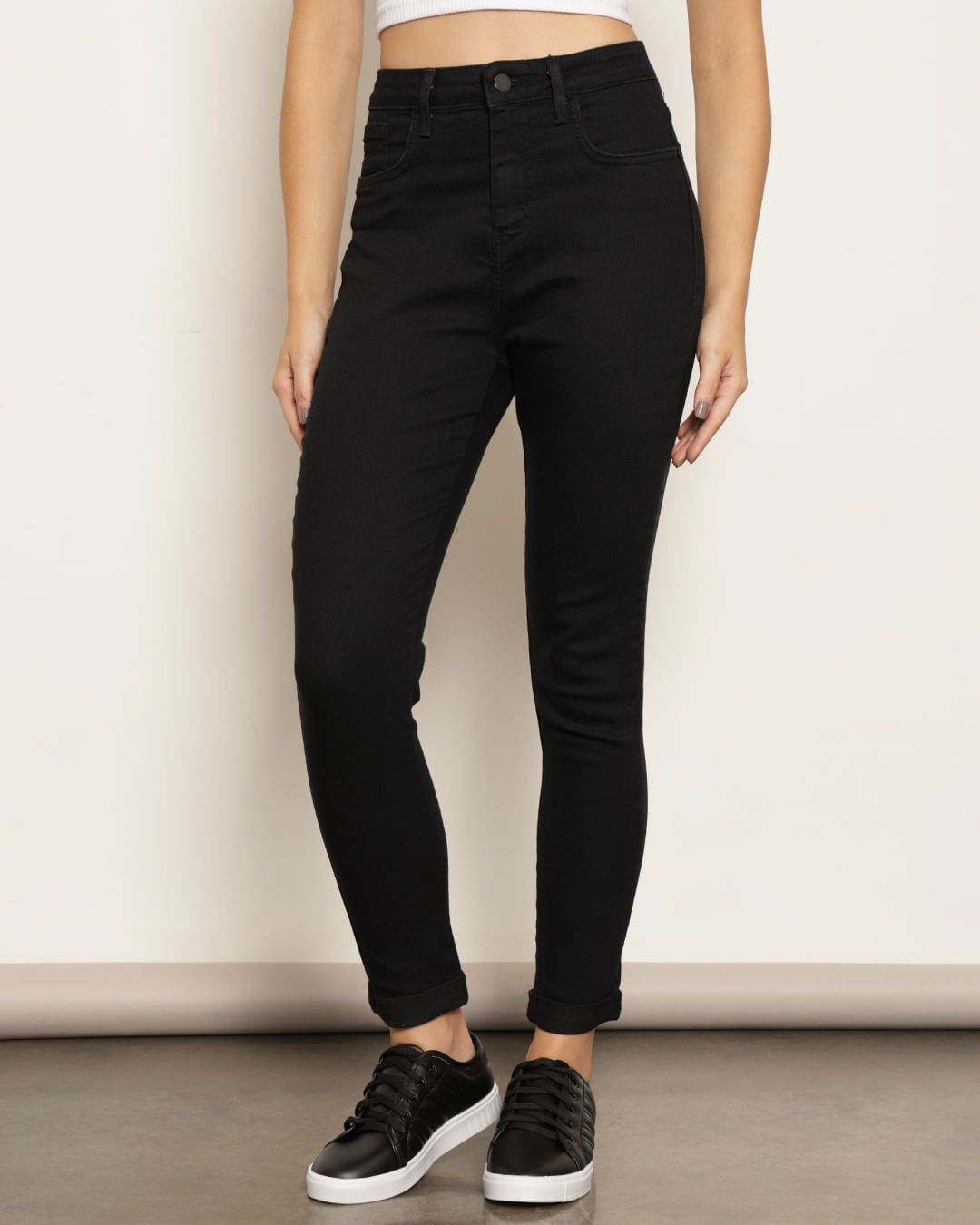 Calca-Jns-Black-Cigarrete-01fe01849---Black-Jeans-Escuro