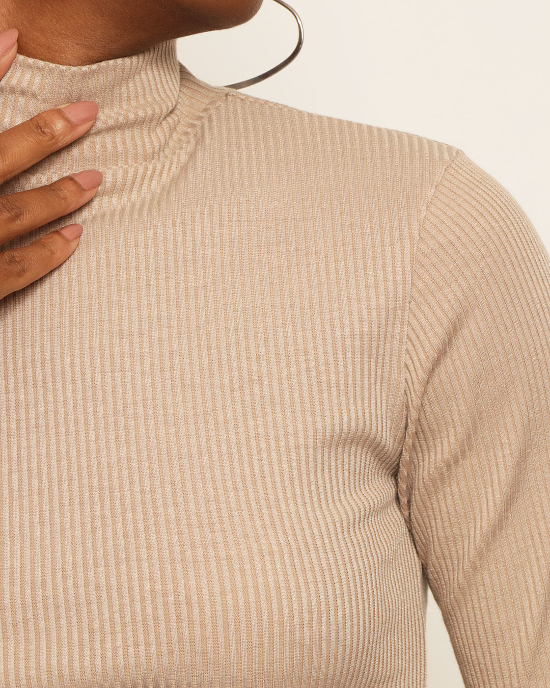 Blusa-Ml-Canelada-Gola-Alta-Beg---Bege-Medio