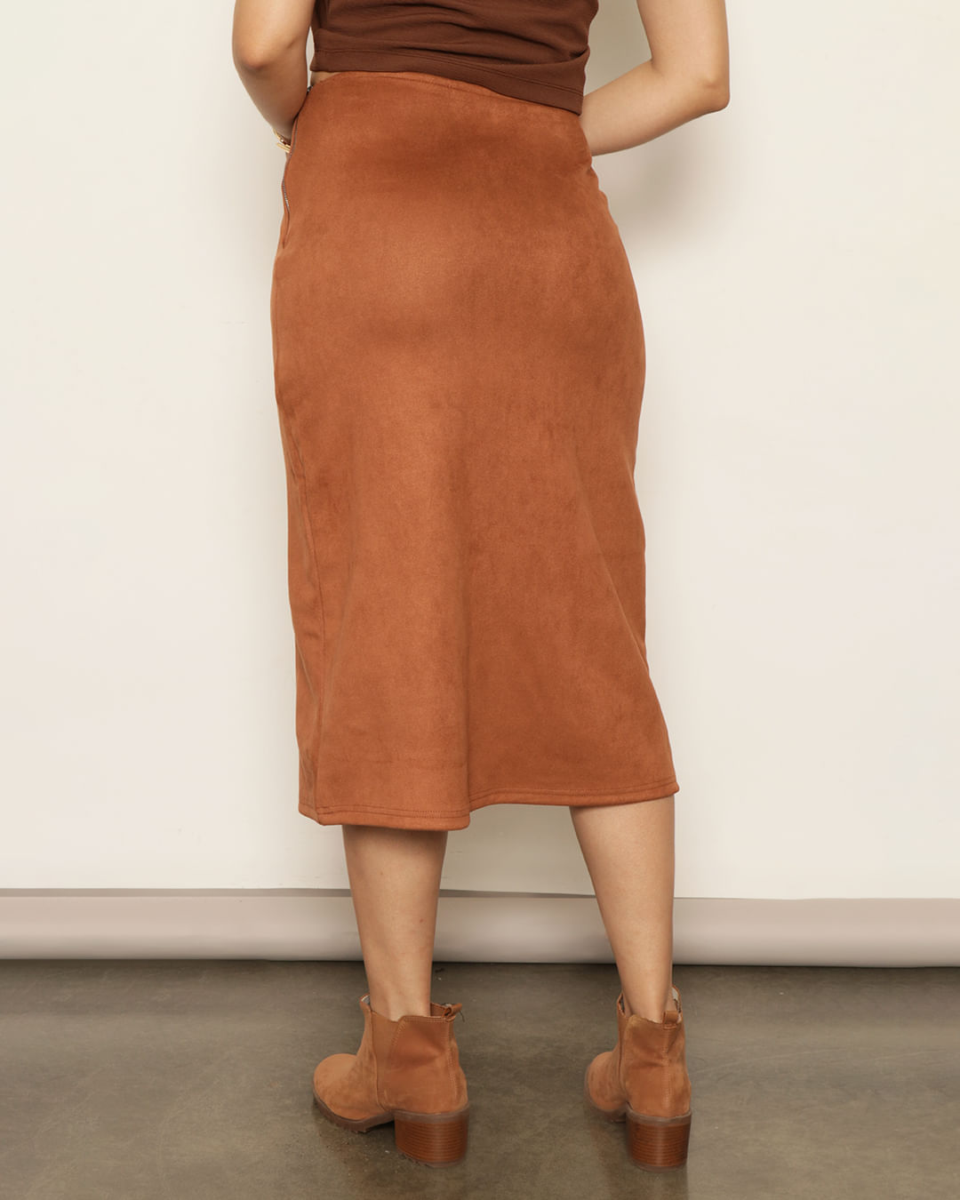 Saia-231001-Midi-Suede-Det-Cinto-Fivela---Marrom-Medio
