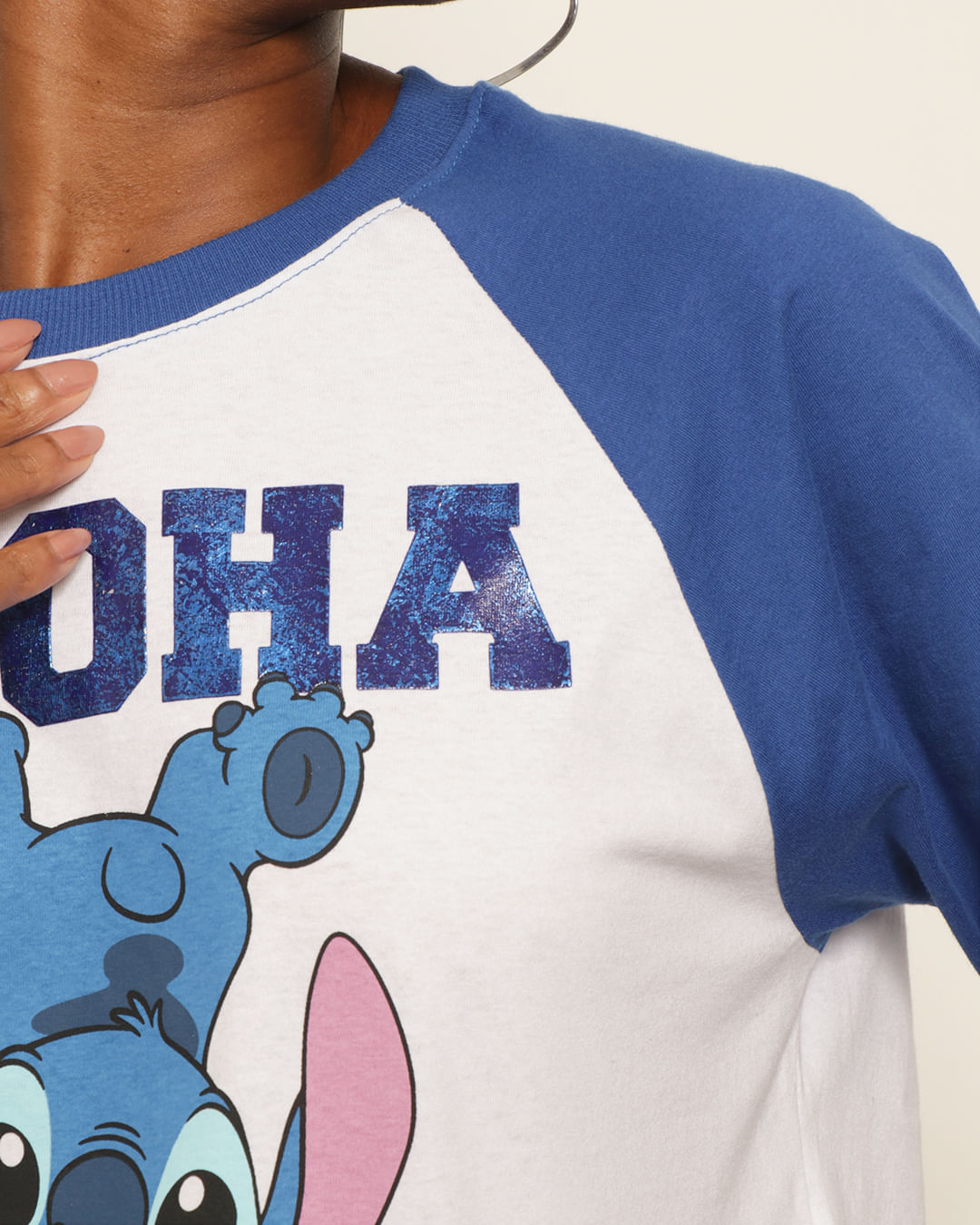 Cropped-Mc-Raglan-Pg-Stitch-10125954---Branco