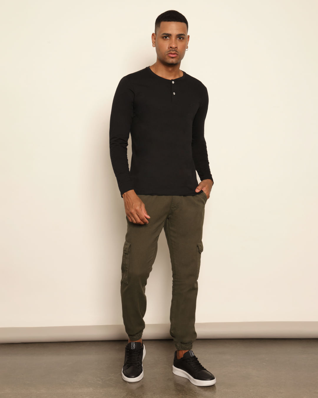 Camiseta-Ml-Botao-P5017-Preto-Pgg---Preto