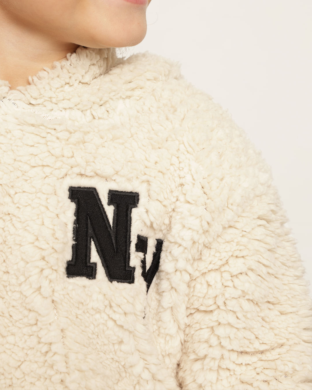 Blusa-23715-Mol-Fc-Cp-M-410-Urbano---Bege-Claro